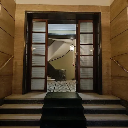 Your Window On San Pietro Semesterbostad *
